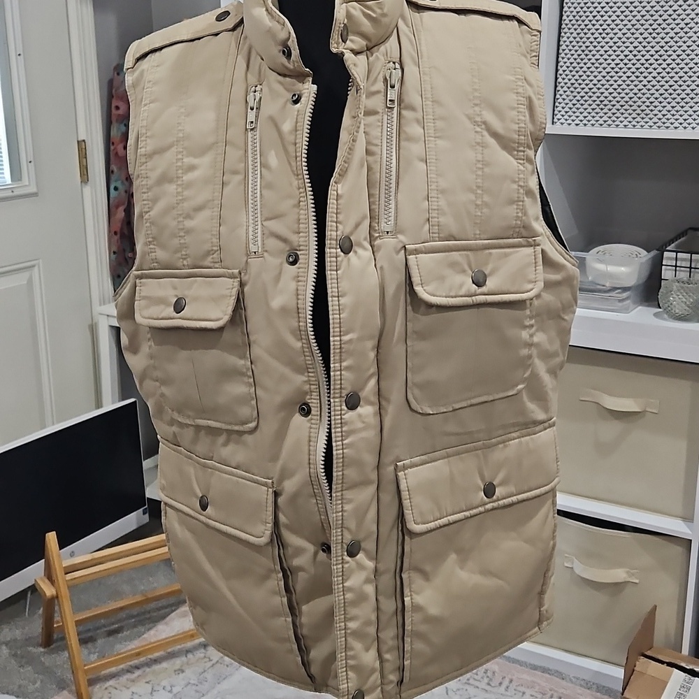 Field & Stream Gordon & Ferguson Men's Beige Quilted Down Vest